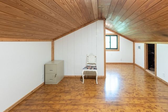 652 Northup Rd, Portland, TN 37148