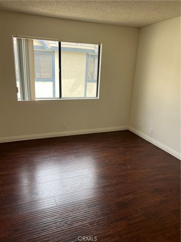 711 W Duarte D, Monrovia, CA 91016