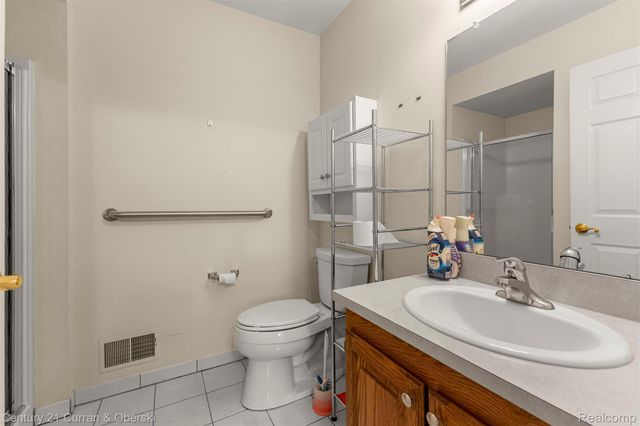 14823 Paris Court, Allen Park, MI 48101