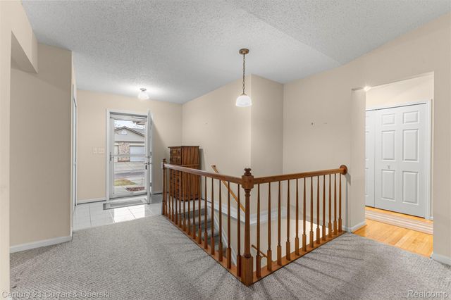 14823 Paris Court, Allen Park, MI 48101