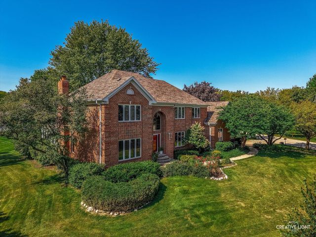 1099 Boneset Drive, Crystal Lake, IL 60014