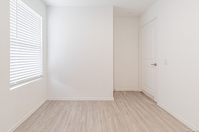 9447 Tarbutton Trl, San Antonio, TX 78211
