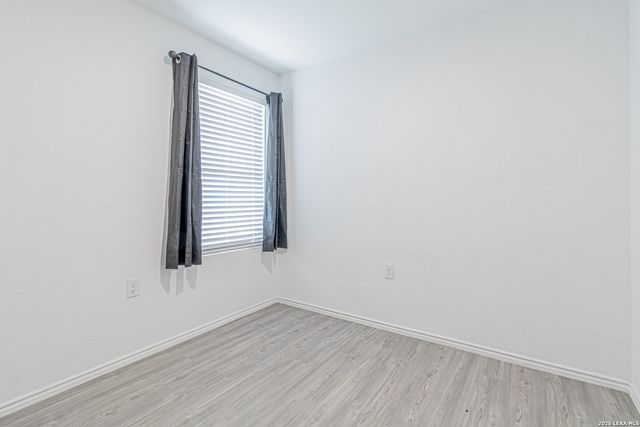 9447 Tarbutton Trl, San Antonio, TX 78211
