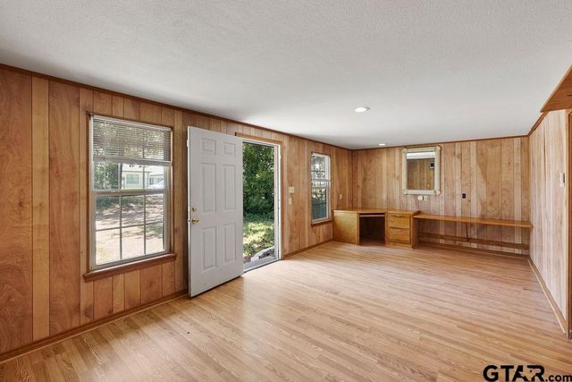 14094 CR 192, Tyler, TX 75703