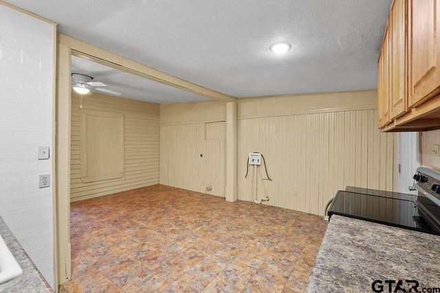 14094 CR 192, Tyler, TX 75703