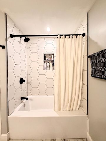 30 Chelsea St 310, Everett, MA 02149