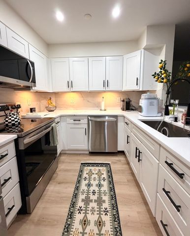 30 Chelsea St 310, Everett, MA 02149