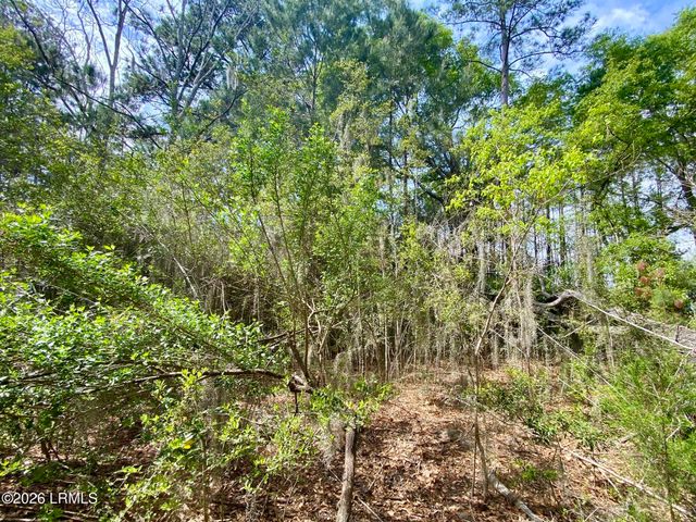 2237 B.E. Wheatley, Beaufort, SC 29902