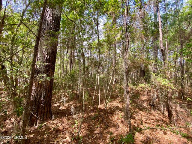 2237 B.E. Wheatley, Beaufort, SC 29902
