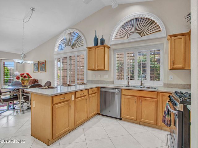 8534 W WESCOTT Drive, Peoria, AZ 85382