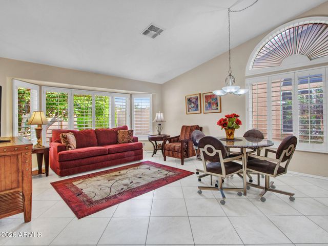 8534 W WESCOTT Drive, Peoria, AZ 85382