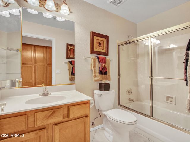 8534 W WESCOTT Drive, Peoria, AZ 85382