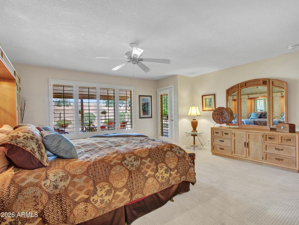 Image 24 of property listing at 8534 W WESCOTT Drive, Peoria, AZ 85382