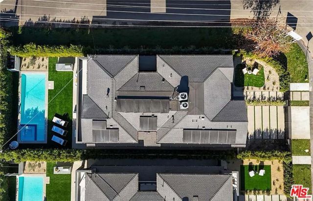 4453 Gentry Avenue, Valley Village, CA 91607