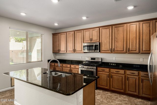 1812 W LACEWOOD Place, Phoenix, AZ 85045