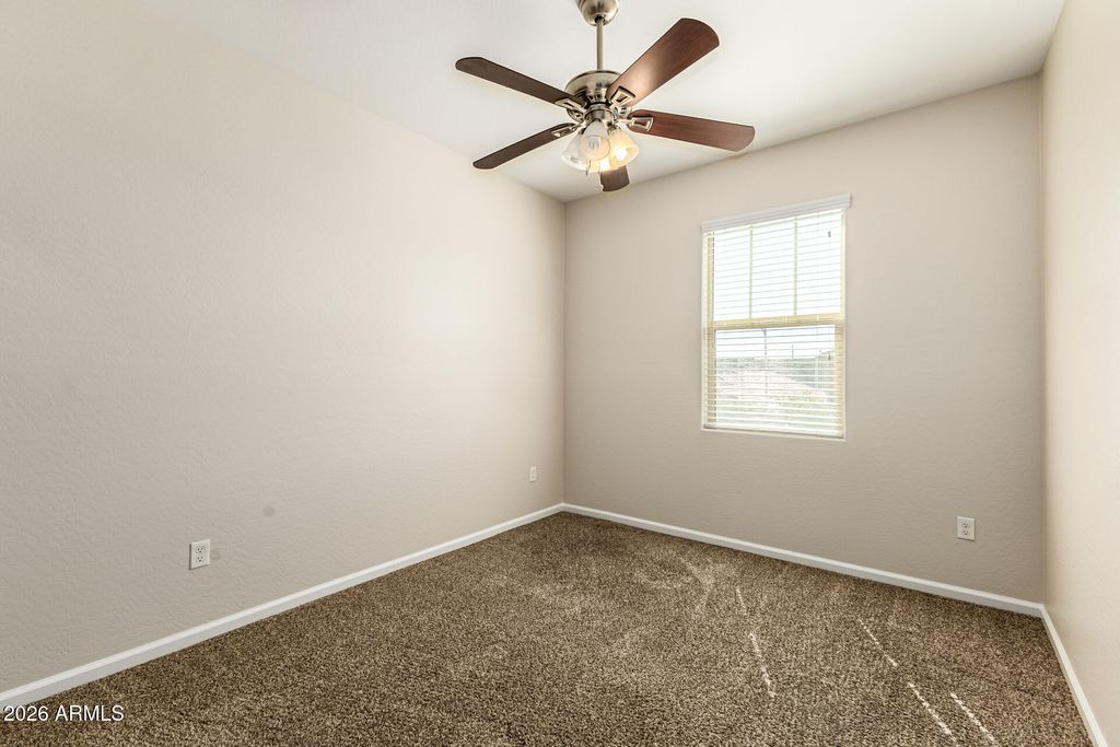 Image 17 of property listing at 1812 W LACEWOOD Place, Phoenix, AZ 85045