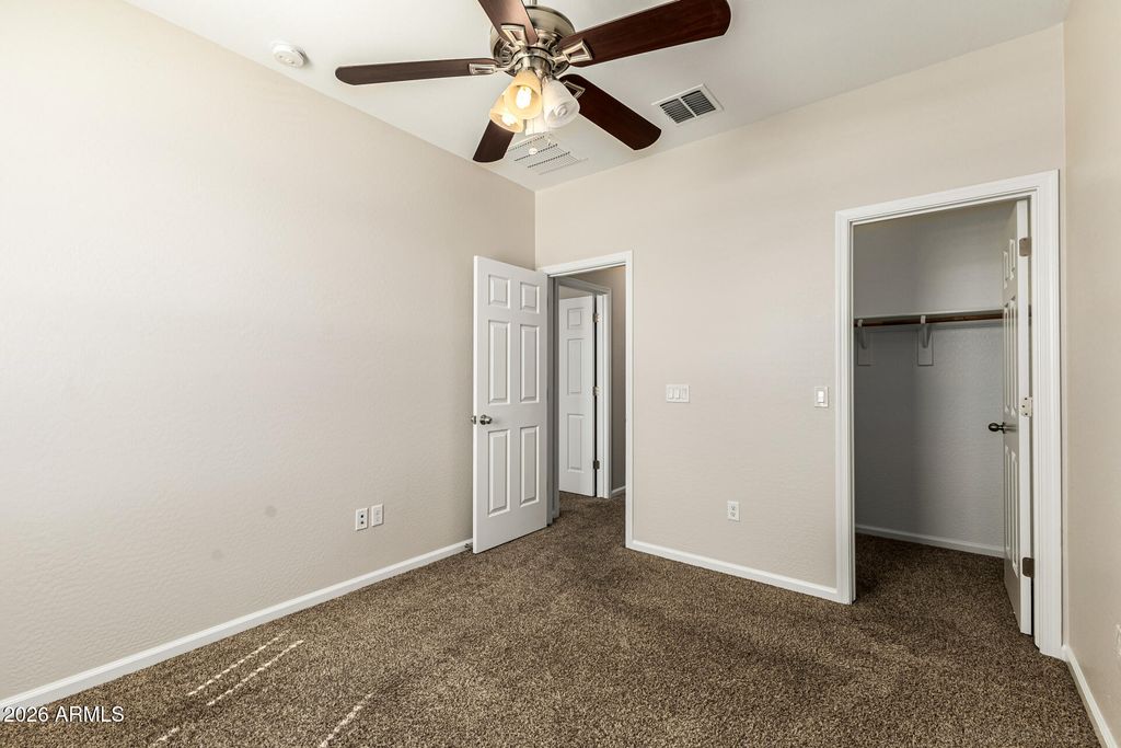 Image 18 of property listing at 1812 W LACEWOOD Place, Phoenix, AZ 85045