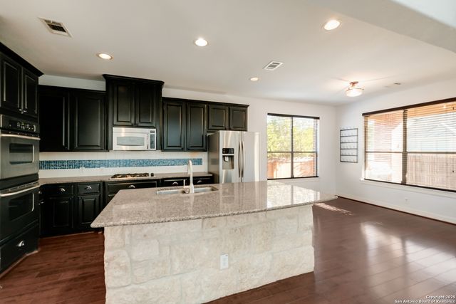 18706 Desert Flower, San Antonio, TX 78258