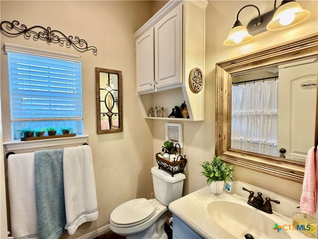 2600 Riders Way, Waco, TX 76712