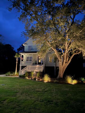 2842 Maritime Forest Drive, Johns Island, SC 29455