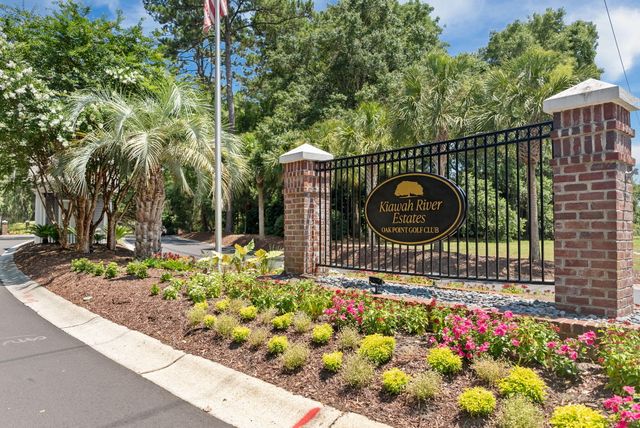 2842 Maritime Forest Drive, Johns Island, SC 29455