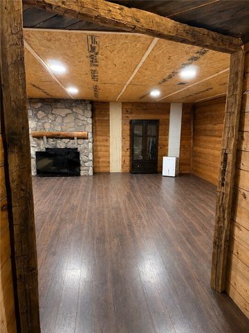 28 Ridge Rd, Jefferson Twp, PA 15021