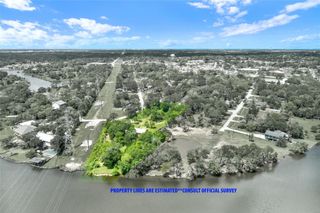 4915 Illinois Street, Dickinson, TX 77539
