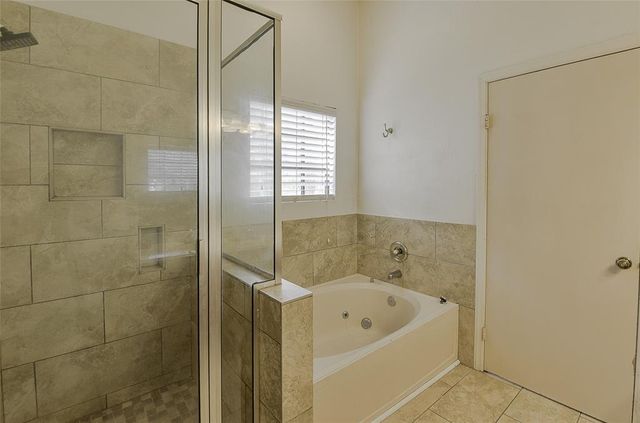 3302 Golden Willow Drive, Kingwood, TX 77339
