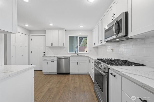 34414 SE Osprey Court, Snoqualmie, WA 98065