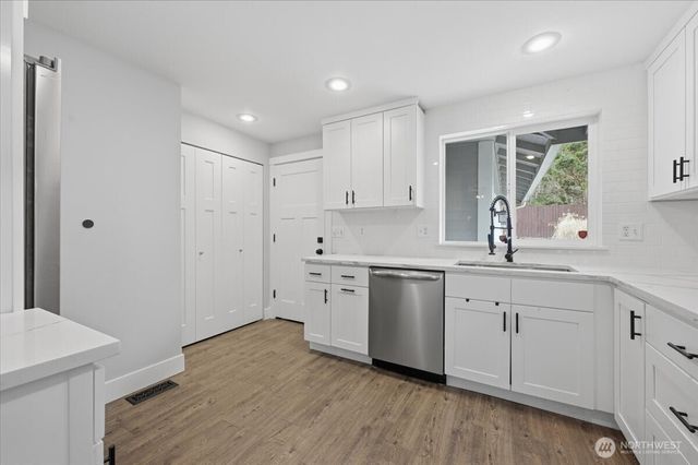 34414 SE Osprey Court, Snoqualmie, WA 98065