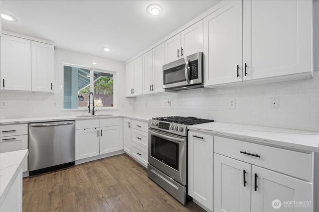 34414 SE Osprey Court, Snoqualmie, WA 98065