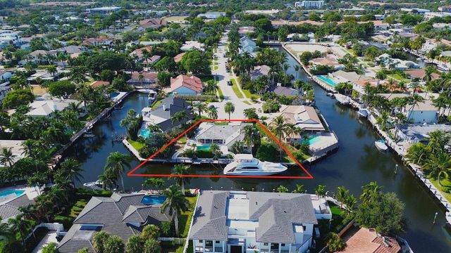 830 NE Boca Bay Colony Drive, Boca Raton, FL 33487