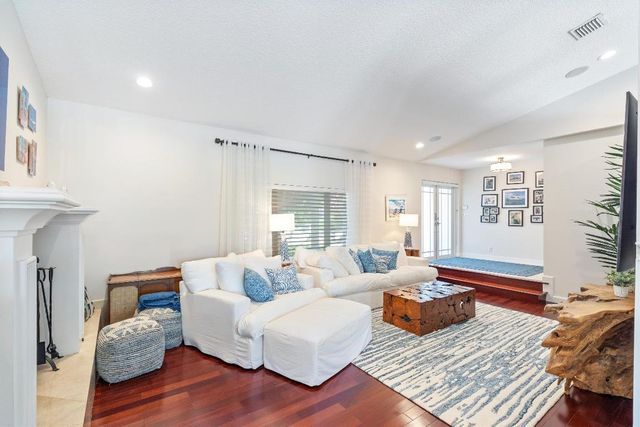 830 NE Boca Bay Colony Drive, Boca Raton, FL 33487