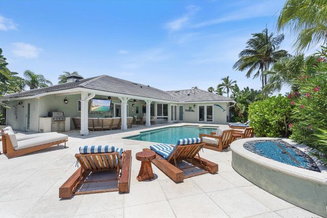 830 NE Boca Bay Colony Drive, Boca Raton, FL 33487