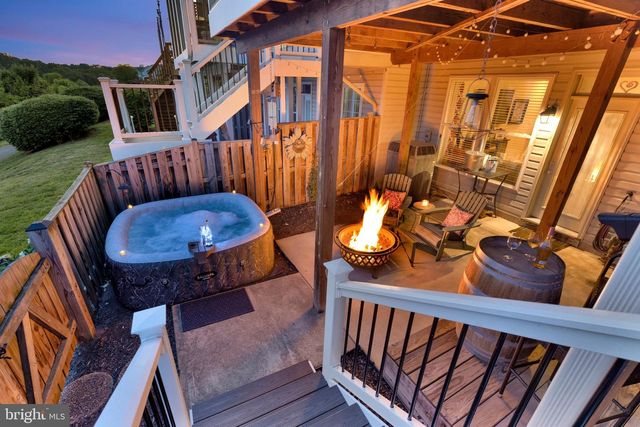 44021 LORDS VALLEY TER, Ashburn, VA 20147