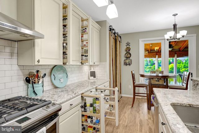 44021 LORDS VALLEY TER, Ashburn, VA 20147