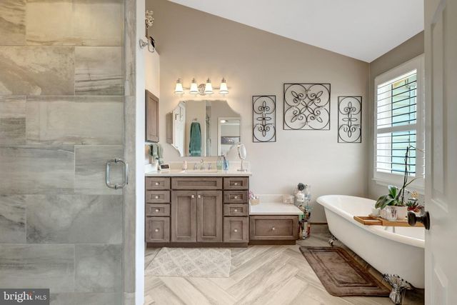 44021 LORDS VALLEY TER, Ashburn, VA 20147