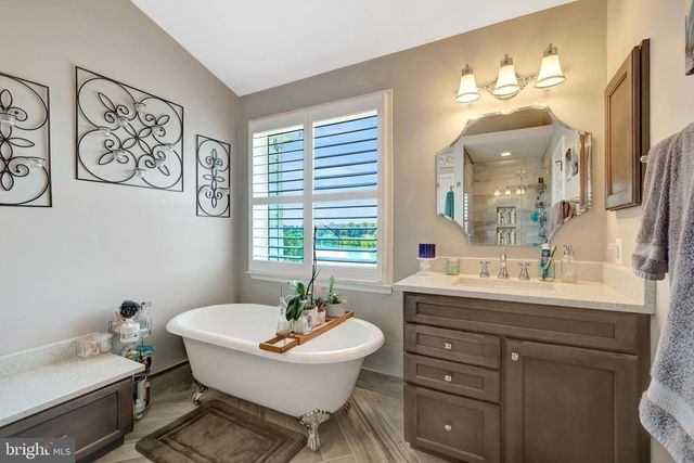 44021 LORDS VALLEY TER, Ashburn, VA 20147