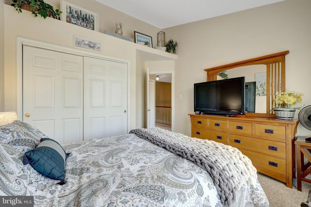 44021 LORDS VALLEY TER, Ashburn, VA 20147