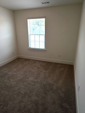 7252 Fairlawn Dr, Fairview, TN 37062