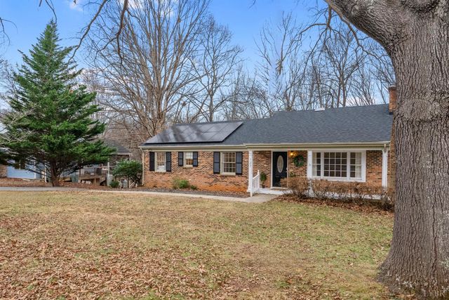 127 Temple Circle, Lynchburg, VA 24502