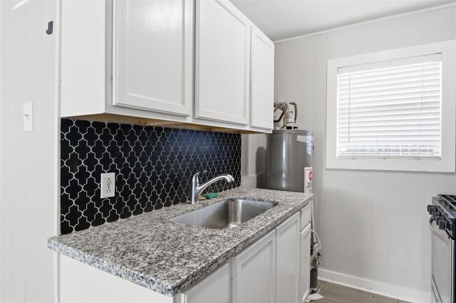 5010 Ennis Street 3, Houston, TX 77004