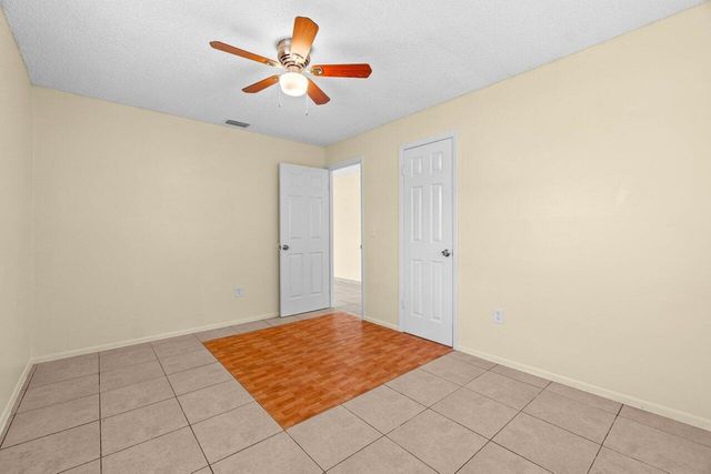 4863 Gulfstream Road, Lake Worth, FL 33460
