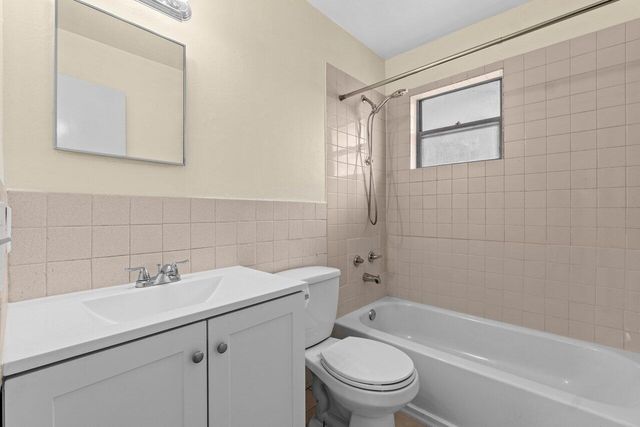 4863 Gulfstream Road, Lake Worth, FL 33460