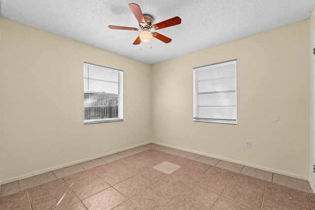 4863 Gulfstream Road, Lake Worth, FL 33460