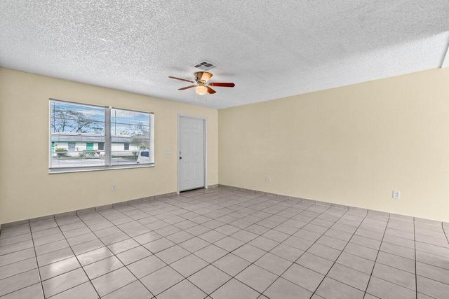 4863 Gulfstream Road, Lake Worth, FL 33460