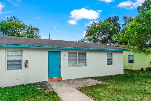 4863 Gulfstream Road, Lake Worth, FL 33460
