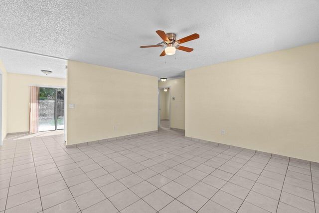 4863 Gulfstream Road, Lake Worth, FL 33460