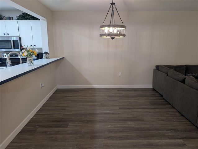 135 WILD PALM DRIVE, Bradenton, FL 34210