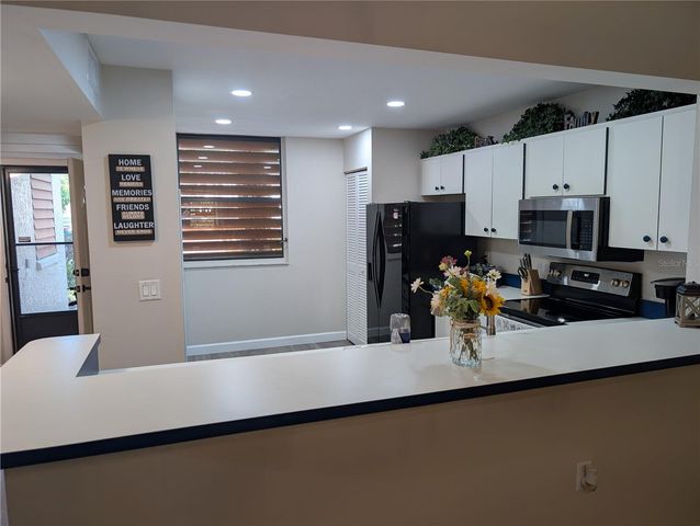 135 WILD PALM DRIVE, Bradenton, FL 34210